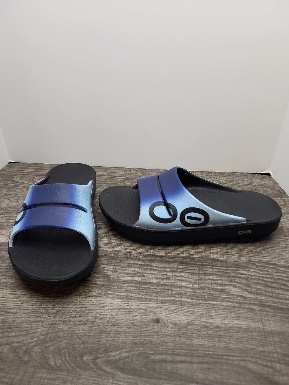 Oofos OOahh Sport Slide Sandals Blue Women sz 7 Recovery Foam
